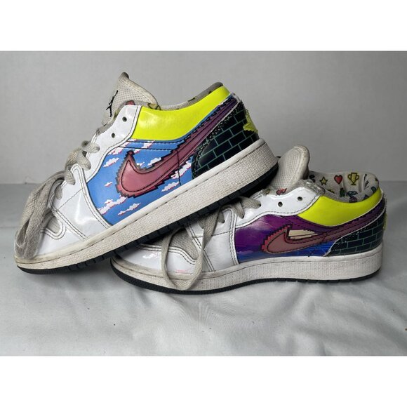 Nike Air Jordan 1 Low 'Old‎ School Gaming' (DM8969-114) Size 4.5Y - Picture 2 of 6